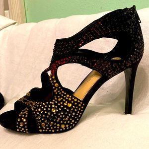 Gianni Bini open toe rhinestone 4” heels stiletto fire heels size 8.5
